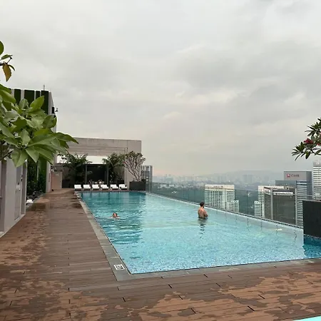 Kl Sentral Monorail 4 Pax Family Kl City View Infinity Sky Pool Kuala Lumpur Luaran gambar